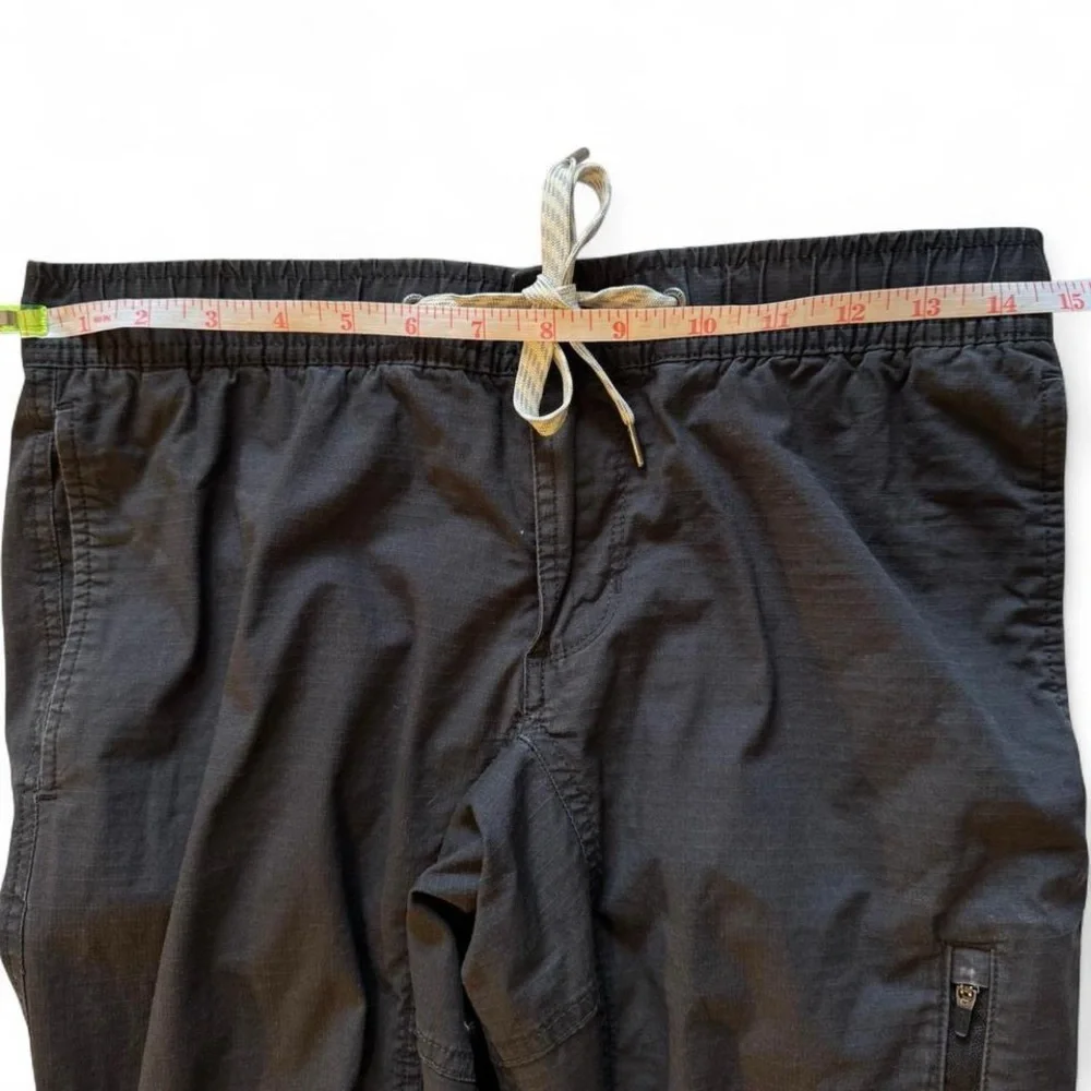 Vuori Black/Dark grey Ripstop Outdoor Athletic Pants - Men's Small